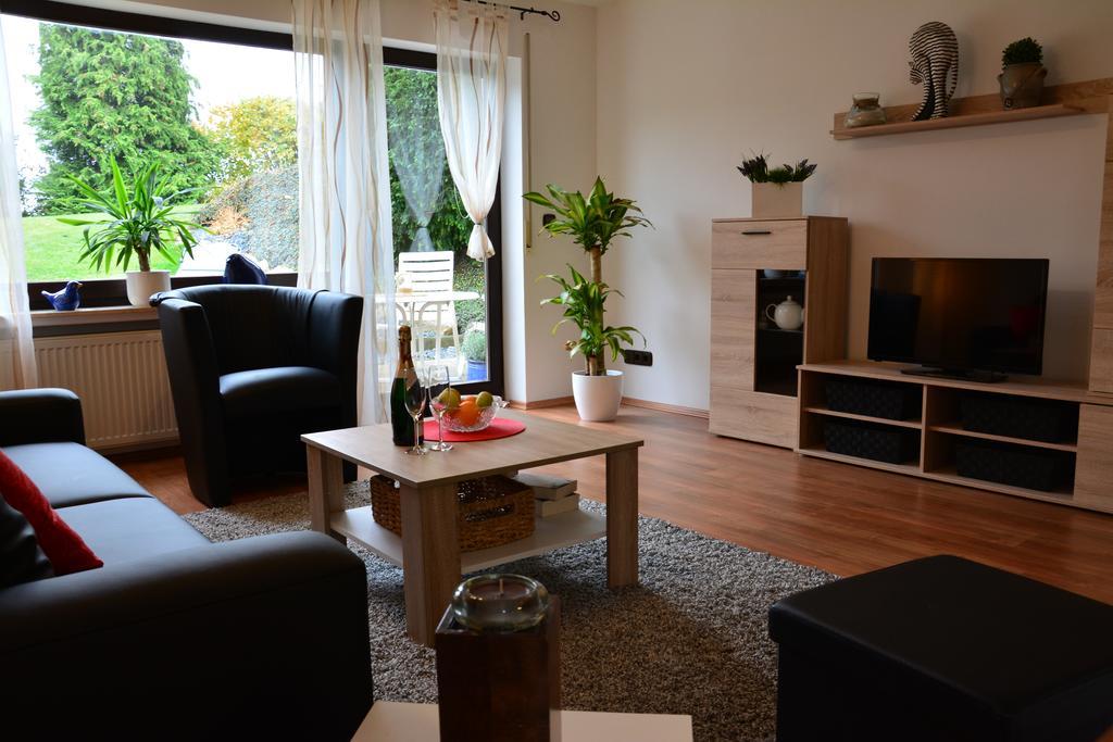 Ferienwohnung Hedi Mastershausen Habitación foto